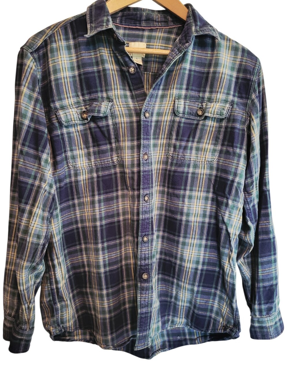 G.H. Bass & Co. Men's Large Blue & Yellow Plaid Heavy Flannel Button Down Shirt
